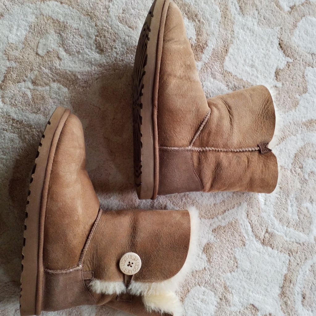 Ugg Bailley Button Ii
